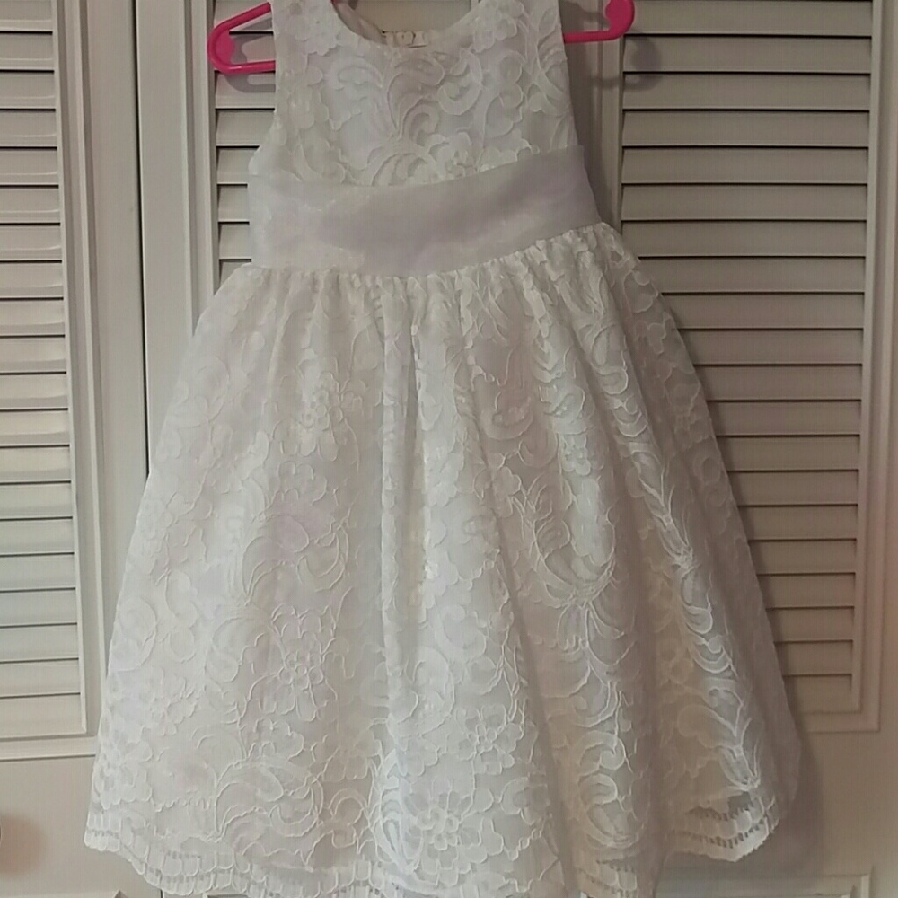 White lace flower girl dress